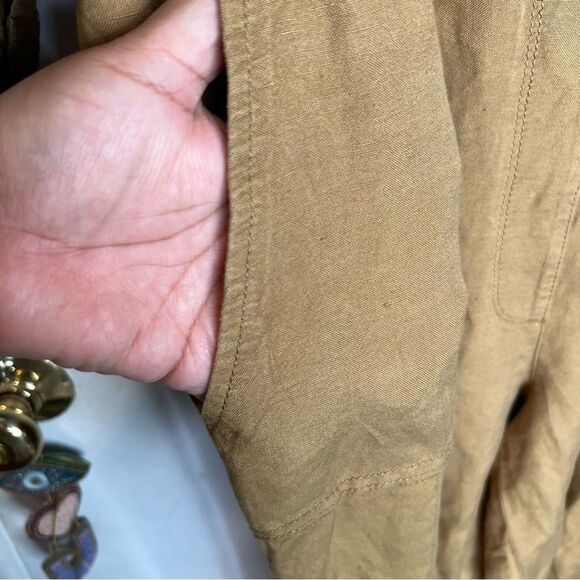 Ann Taylor LOFT Linen Blend Jumpsuit Size large Cargo Military Style - Picture 4 of 11